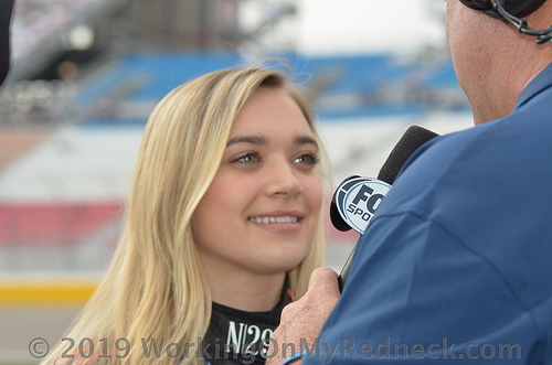 pitting-outside-the-box-natalie-decker