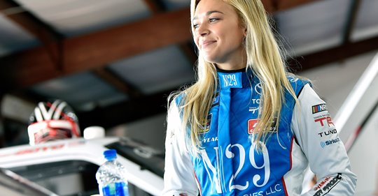 natalie-decker-martinsville