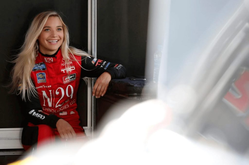 natalie-decker-skyboat-arthritis