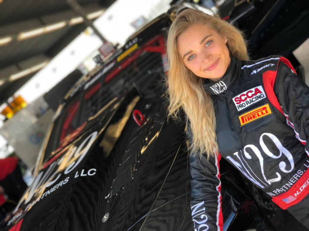 natalie-decker-ave-motorsports-gt4-2020