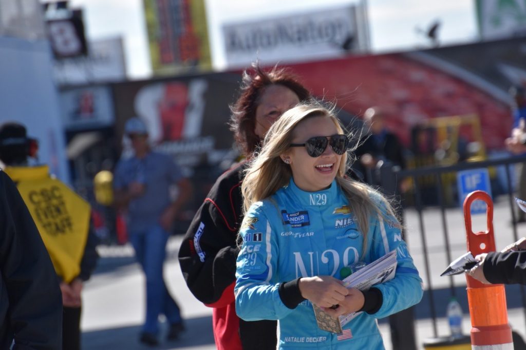 Natalie-Decker-3wide-racing